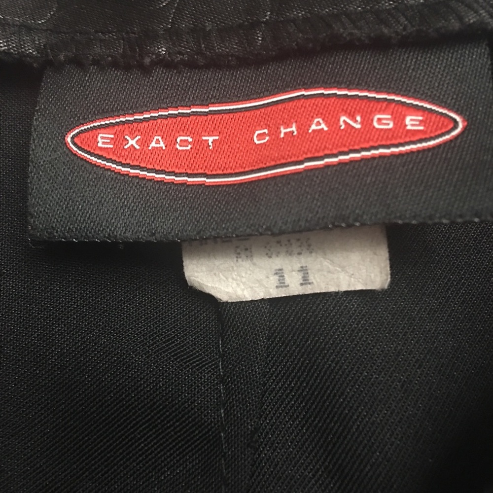 Exact Change black skirt - Picture 5 of 5